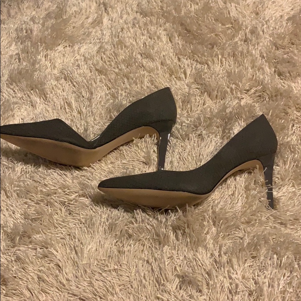 Calvin Klein Bellino Pumps